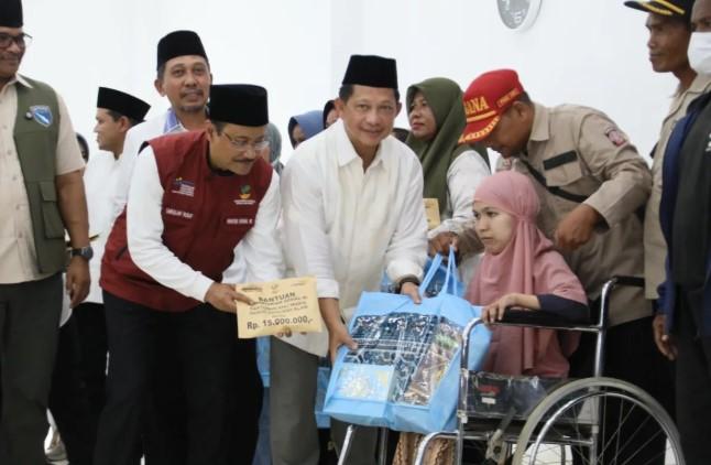 Tito Karnavian Salurkan Bantuan Pascabencana di Pidie Jaya, Total Santunan dan Jaminan Hidup Capai Puluhan Miliar