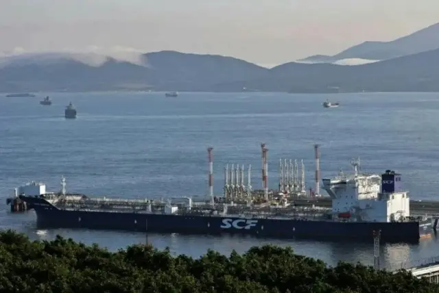 AS Cabut Pembatasan Minyak Rusia, Sekitar 100 Juta Barel yang Sedang Dikirim Terdampak