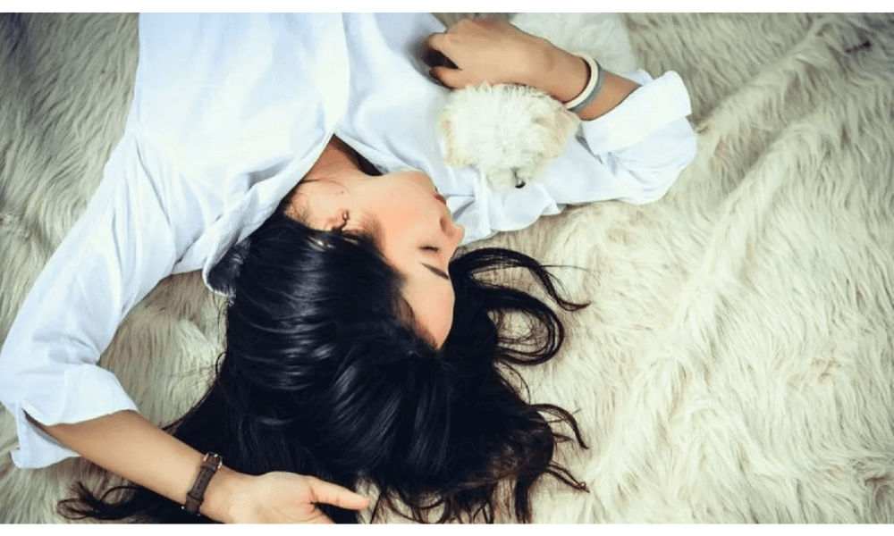 Tidur Siang Bermanfaat tapi Berisiko Ganggu Tidur Malam, Ini Durasi Idealnya