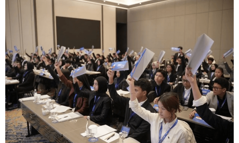 200 Delegasi Pelajar Ikuti AYIMUN Al-Muhajirien MUN di Bekasi