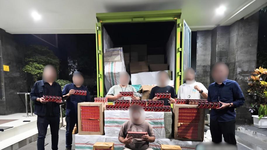Bea Cukai Purwakarta Gagalkan Pengiriman 1,76 Juta Batang Rokok Ilegal di Tol Jakarta-Cikampek