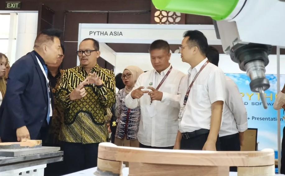Kemenperin Dukung Digitalisasi Industri Furnitur untuk Tingkatkan Produktivitas dan Daya Saing Ekspor