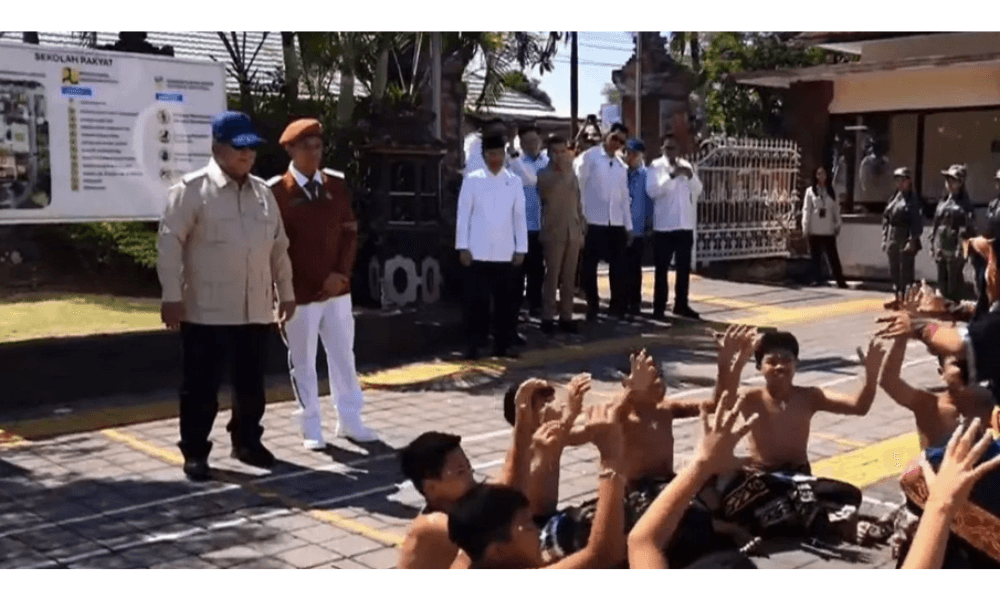 Prabowo Tinjau Sekolah Rakyat di Tabanan, Dengarkan Langsung Kisah Siswa Penerima Manfaat