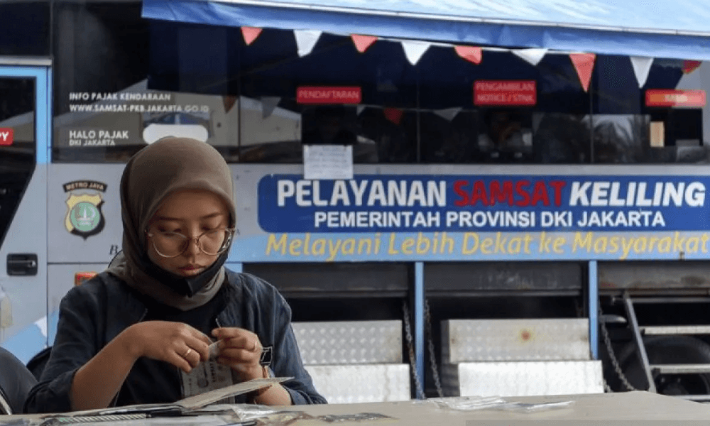 Polda Metro Jaya Buka Layanan Samsat Keliling di Bundaran HI pada Hari Bebas Kendaraan Bermotor