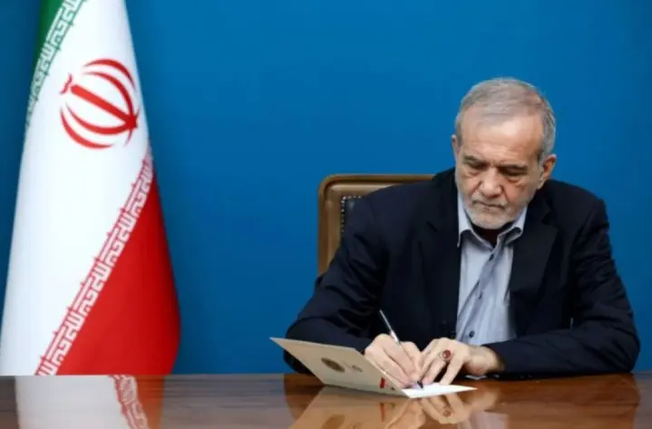 Presiden Iran Sebut Serangan terhadap Infrastruktur Sipil Merupakan Tanda Keputusasaan