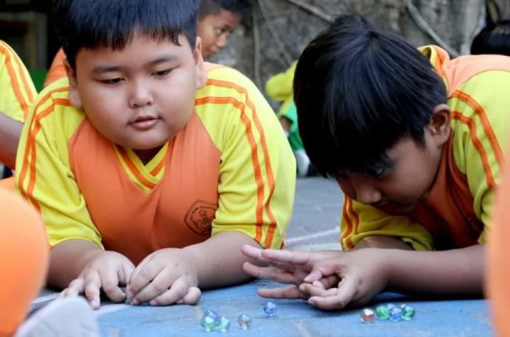 Permainan Tradisional Meriahkan Peringatan Hari Anak Nasional 2026 di Solo