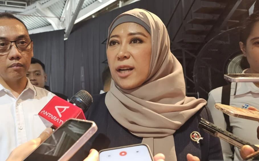 Kemkomdigi Sambut Putusan MK yang Wajibkan Sisa Kuota Internet Tetap Bisa Digunakan