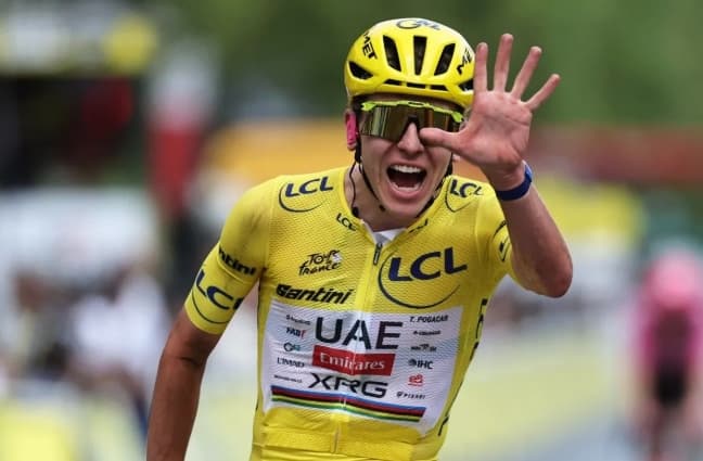 Tadej Pogacar Juarai Tour de France 2026 dan Samai Rekor Lima Gelar Legenda Balap Sepeda