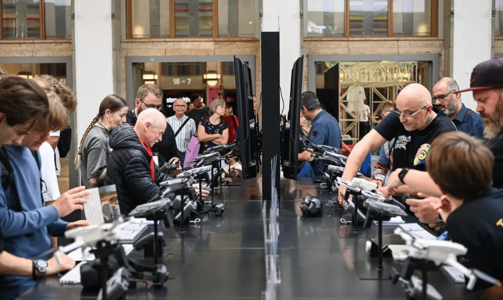Jenama China Pamerkan Inovasi Robotik dan AI di IFA Berlin 2026