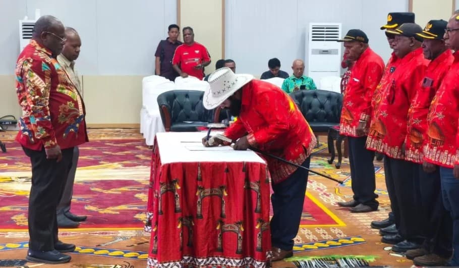 Pemprov Papua Tengah Libatkan Delapan Kepala Suku untuk Jembatani Aspirasi Masyarakat Adat