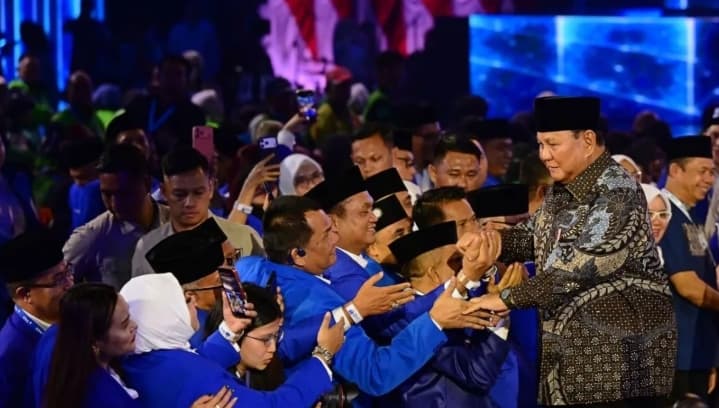 Prabowo Membacakan Dua Pantun untuk PAN pada Puncak HUT ke-28
