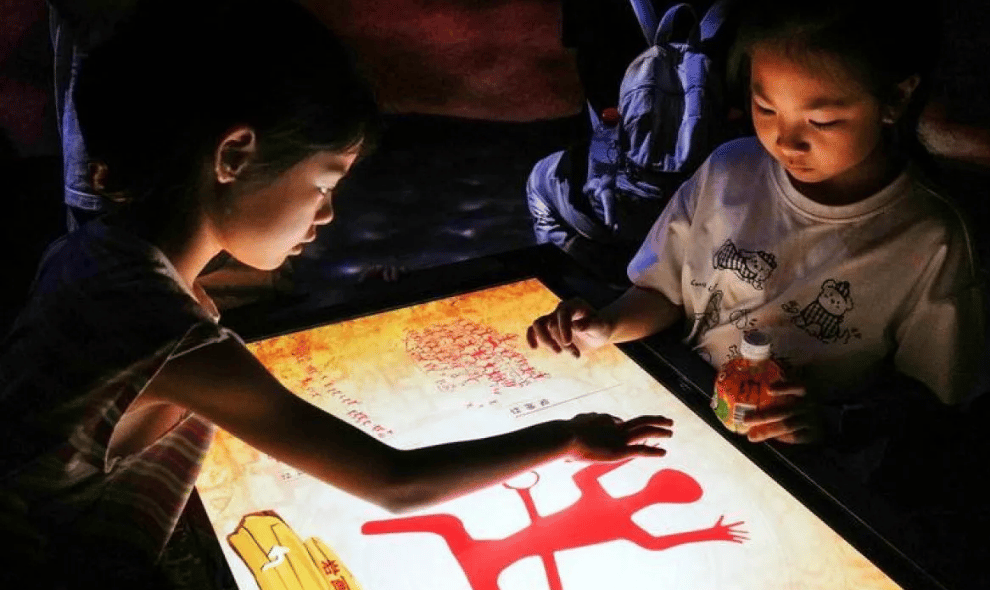 Libur Hari Nasional China Diramaikan Beragam Atraksi Budaya dan Wisata