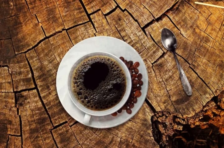 iPhone Air 2 Dikabarkan Bawa Dua Kamera, Studi Ungkap Kafein Tingkatkan Performa Sprint hingga 3,5 Jam