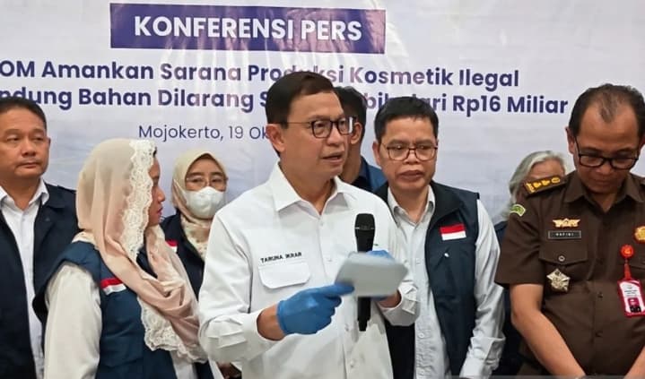 BPOM Bongkar Pabrik Kosmetik Ilegal Senilai Rp16 Miliar di Mojokerto