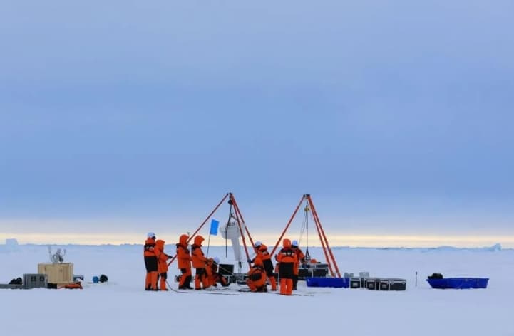 China Berhasil Uji Internet Satelit yang Hubungkan Arktika, Antarktika, dan Dataran Tinggi Qinghai-Xizang untuk Pertama Kali