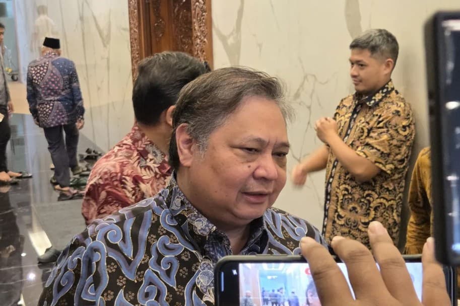 Pemerintah Targetkan Kredit Rp400 Triliun pada 2027, Airlangga Sebut 28 Juta Keluarga Jadi Sasaran