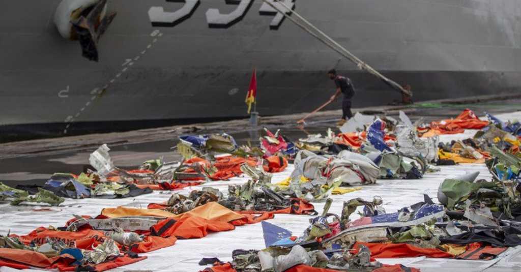KNKT Sampaikan Hasil Investigasi Kecelakaan Sriwijaya Air SJ 182 ke DPR