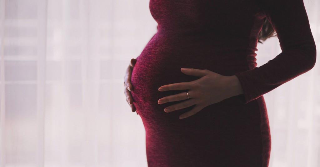 Amankah Ibu Hamil Lakukan Vaksin COVID-19?