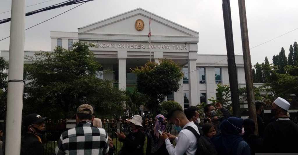 Polisi Tegas Akan Bubarkan Massa Simpatisan Habib Rizieq Jika Tak Patuhi Protokol Kesehatan