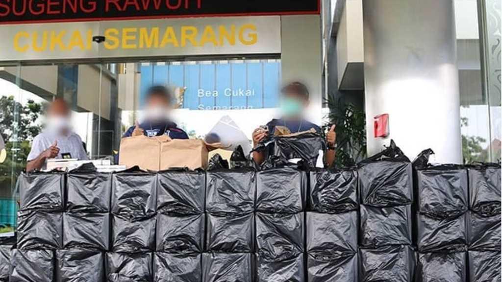 Bea Cukai Ungkap Produksi Rokok Tanpa Izin dan Pita Cukai Palsu