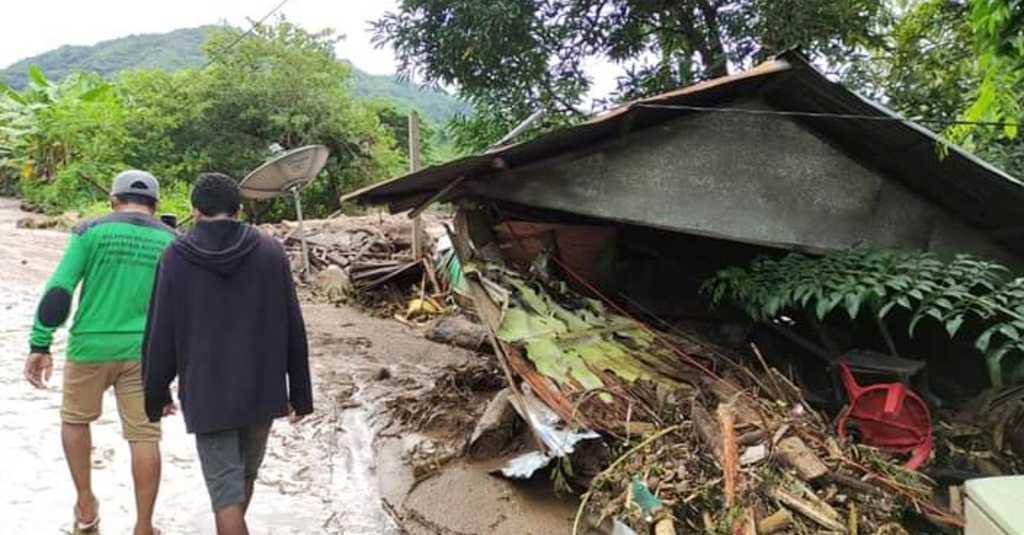 Banjir Bandang NTT: 128 Meninggal Dunia, 72 Orang Hilang, dan 8.424 Mengungsi