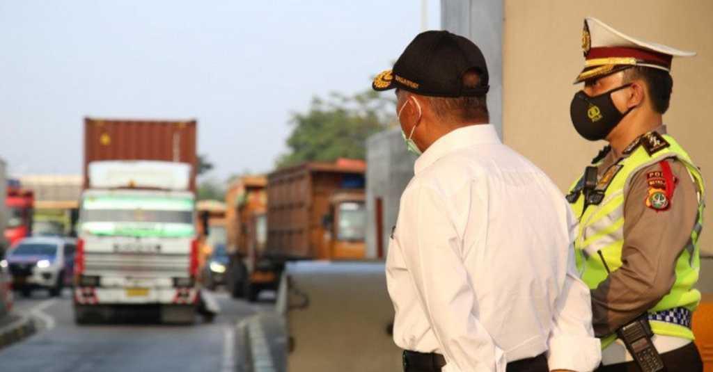 Petugas di Perbatasan DKI Jakarta dan Banten Kesulitan Bedakan Pemudik dengan Pengendara Pulang Kerja