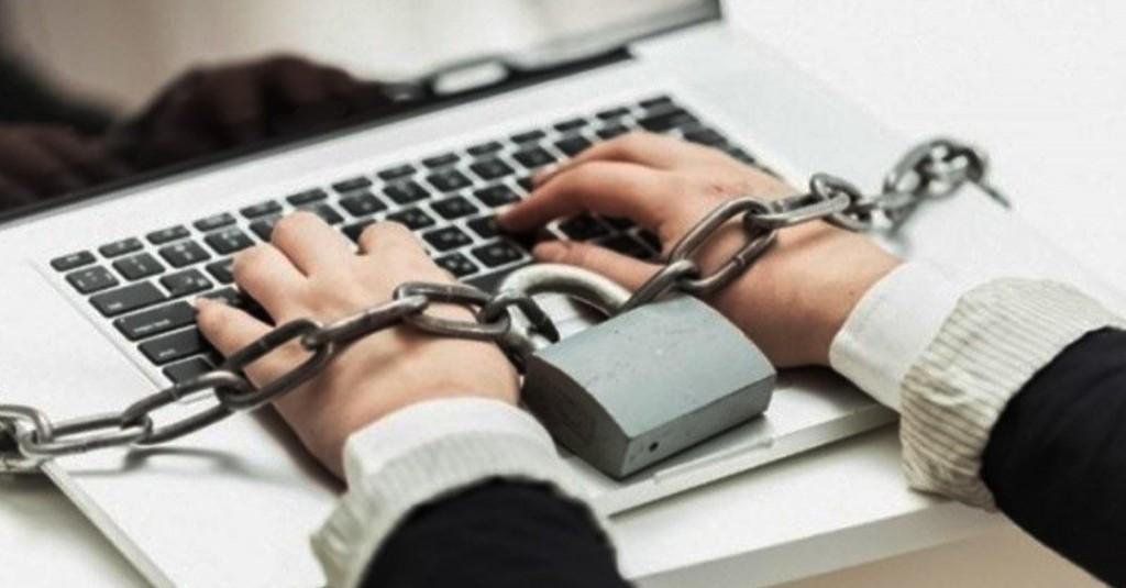 Viralkan Tagar 'Percuma Lapor Polisi', Istri Polisi di Sulsel Jadi Tersangka