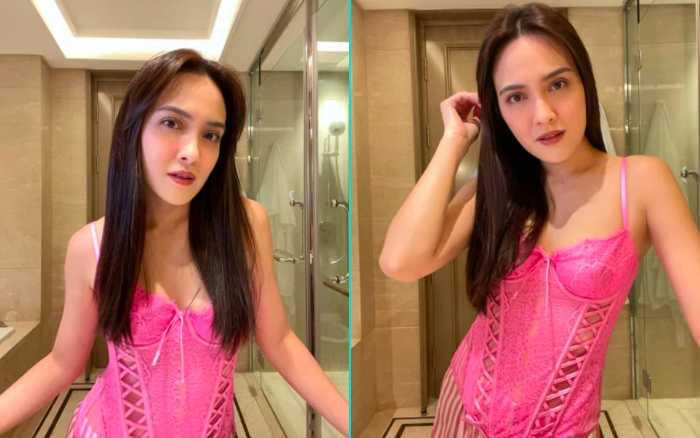 Heboh! Shandy Aulia Seksi Pakai Lingerie Pink saat Karantina
