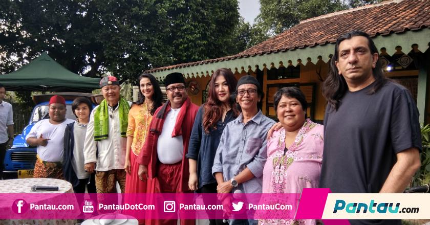 Maudy Koesnaedi Nostalgia dengan Karakter Zaenab