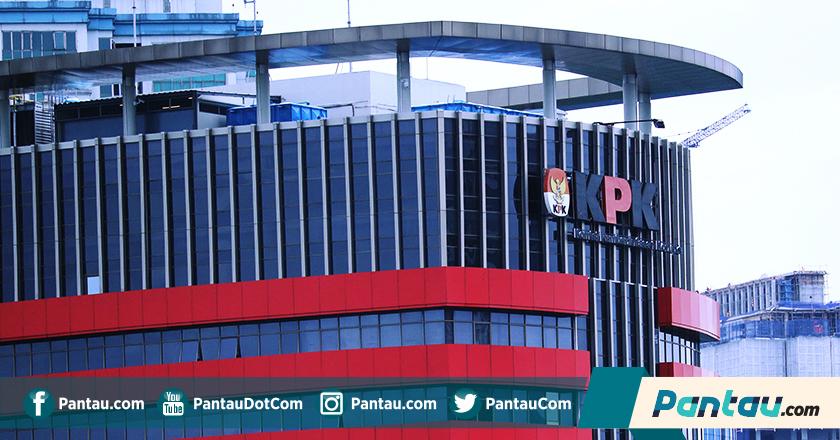 'RUU KUHP Disahkan, Petaka bagi KPK'