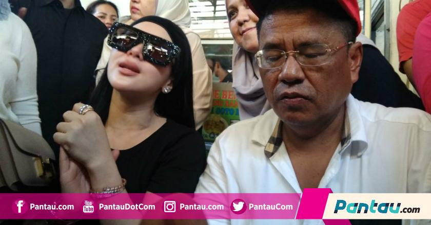 Mengaku Salah Foto di Jalan Tol, Syahrini Akhirnya Minta Maaf