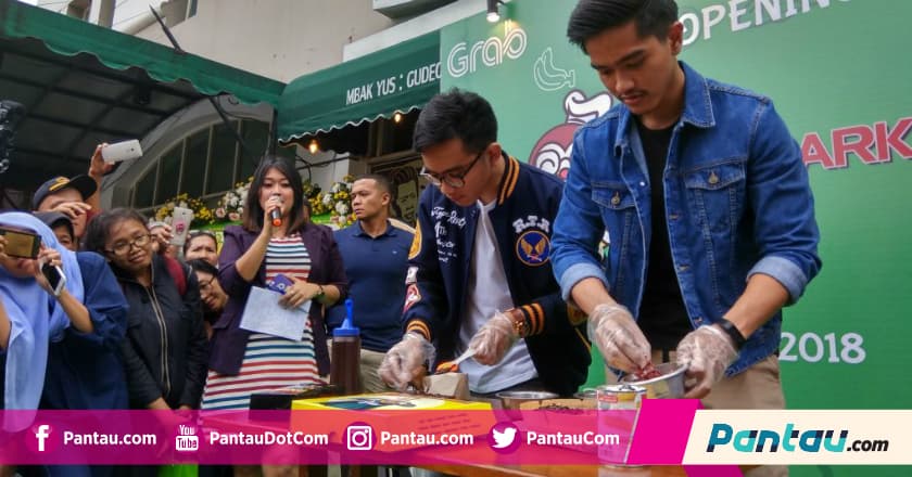 Pantau Foto: Duel Kuliner Anak Presiden, Gibran Vs Kaesang