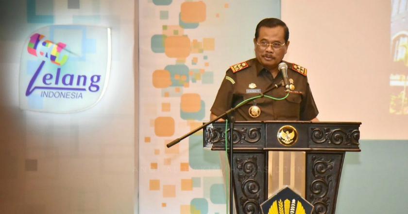 Berbeda dengan KPK, Kejagung dan Polri Hentikan Sementara Proses Hukum Calon Kepala Daerah