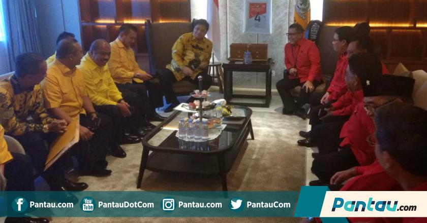 Saat Airlangga Hartarto Lempar 'Guyonan' Soal Nomor Urut Golkar dan PDIP