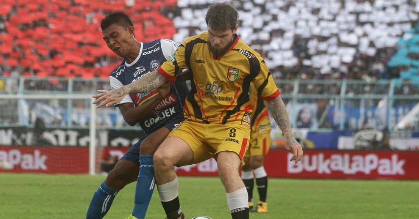Bermain di Kandang, Arema FC Diimbangi Mitra Kukar