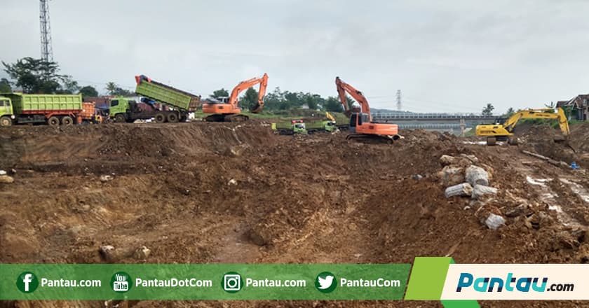 Pemanfaatan Utang untuk Pembangunan Infrastruktur Dipertanyakan