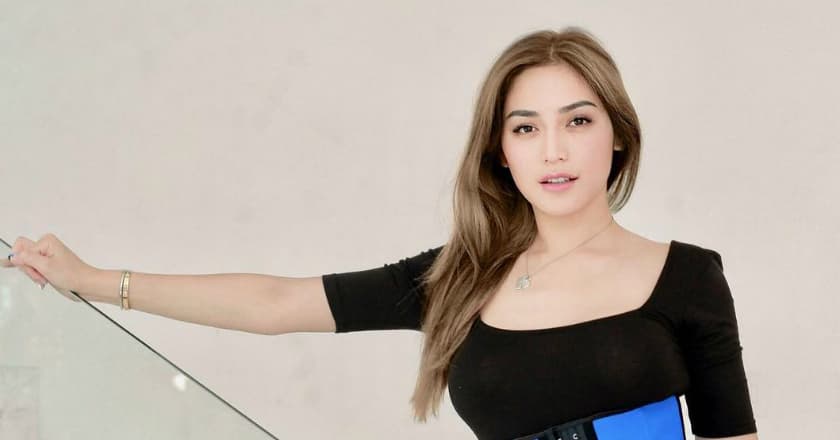 Penampilan Baru Jessica Iskandar di Amerika Mirip Artis Korea