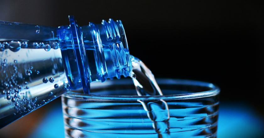 Bahaya Air Minum Kemasan Botol Menurunkan Jumlah Sperma