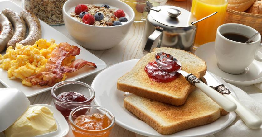Hati-hati! Terlambat Sarapan Bisa Berdampak Buruk pada Kesehatan