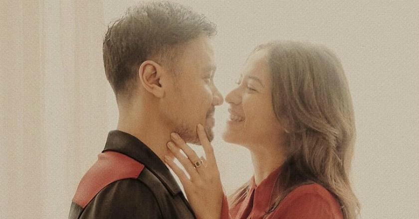 Pantau Foto: Romantisme Chicco Jerikho dan Putri Marino Bikin Baper