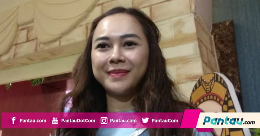 Tahun Ini, Aura Kasih Rencanakan Lebaran di Tanah Suci