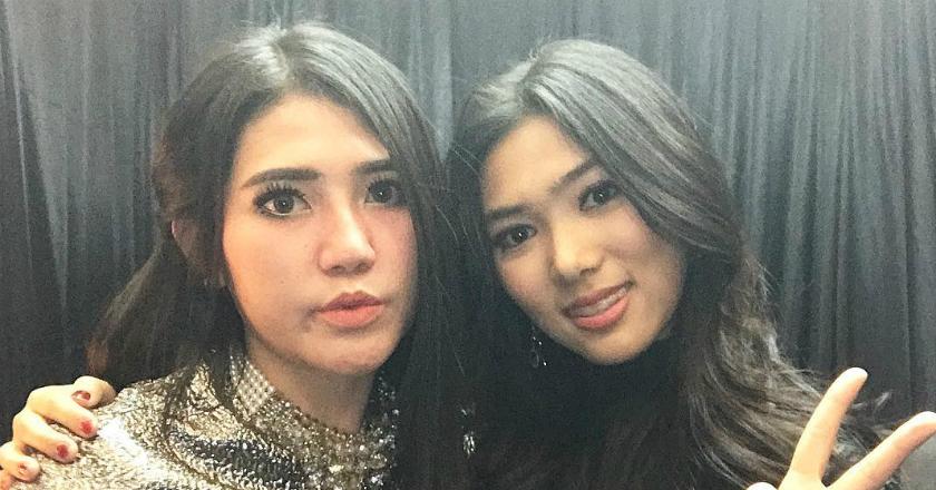 Foto Bareng, Via Vallen dan Isyana Sarasvati 'Bagai Pinang Dibelah Dua'