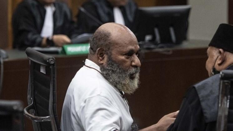 Hakim Setujui Penangguhan Penahanan Lukas Enembe untuk Dirawat Dokter Terawan