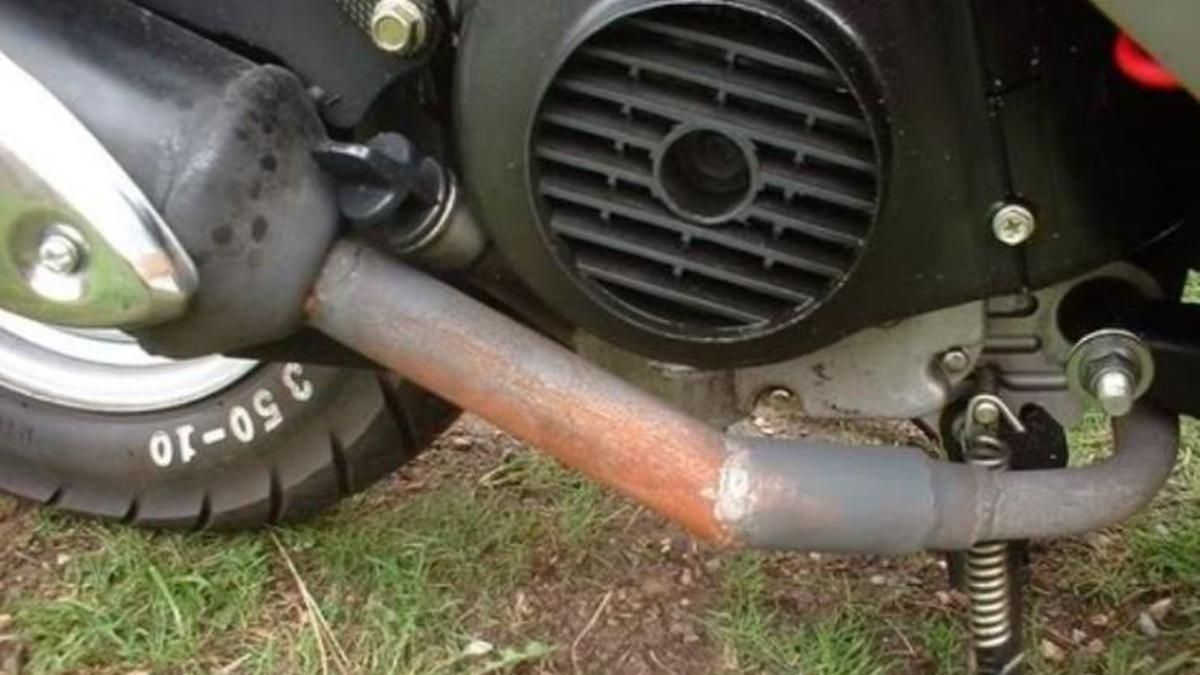 Sering Diremehkan, Ternyata Knalpot Berkarat Bisa Bikin Mesin Performa Motor jadi Menurun Lho!