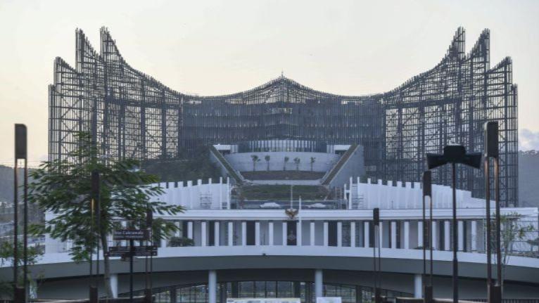 Setneg Bantah bakal Sewa 1.000 Alphard untuk HUT RI di IKN: Kami Sediakan Bus