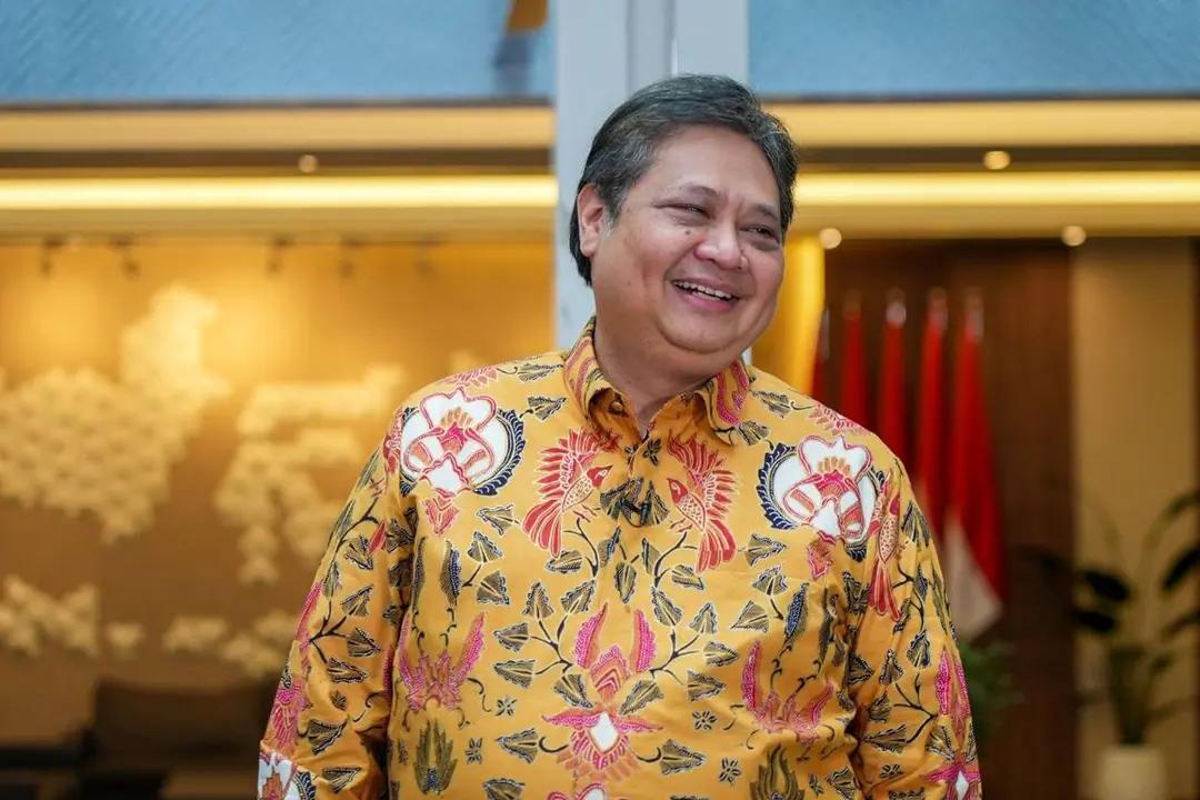 Breaking News: Airlangga Mendadak Mundur dari Ketum Golkar