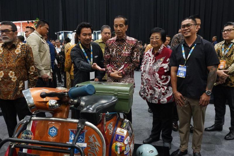 Vespa Konversi Elektrik Bikinan Elders Siap Gaspol hingga Italia