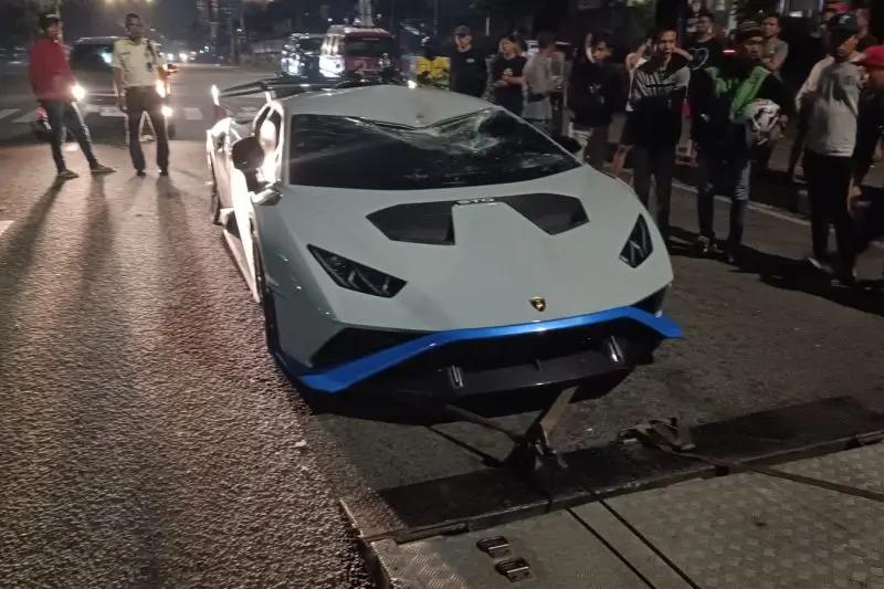 Pengemudi Lamborghini Tabrak pemulung di Pluit Diamankan Polisi
