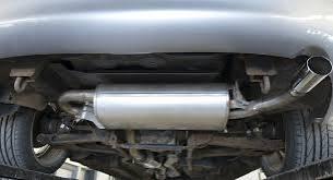 7 Tanda Knalpot Kendaraan Bocor, Jangan Disepelekan!