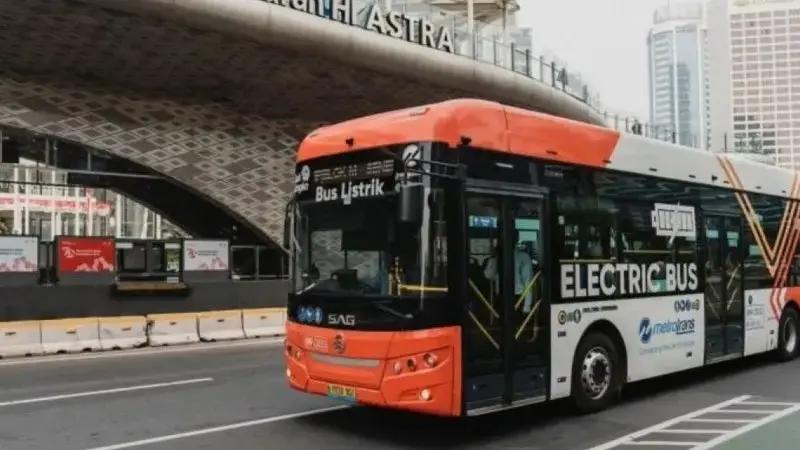 Dorong Transportasi Ramah Lingkungan, Menko Airlangga Minta Setiap Daerah Lain Adopsi Bus Listrik